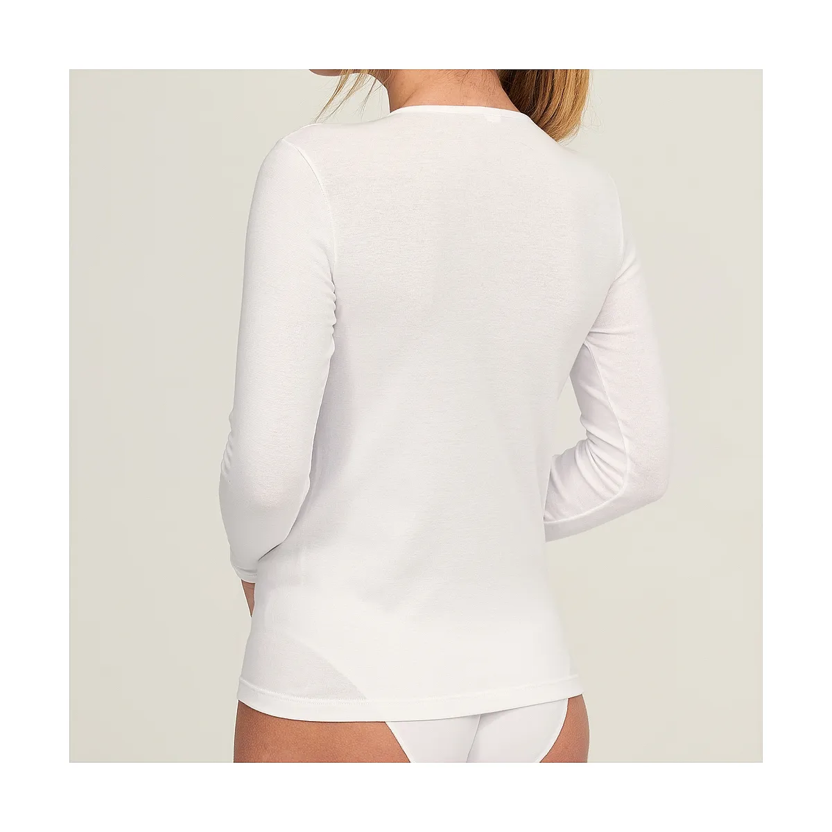 5876b ROUND NECK BASIC UNDERSHIRT
