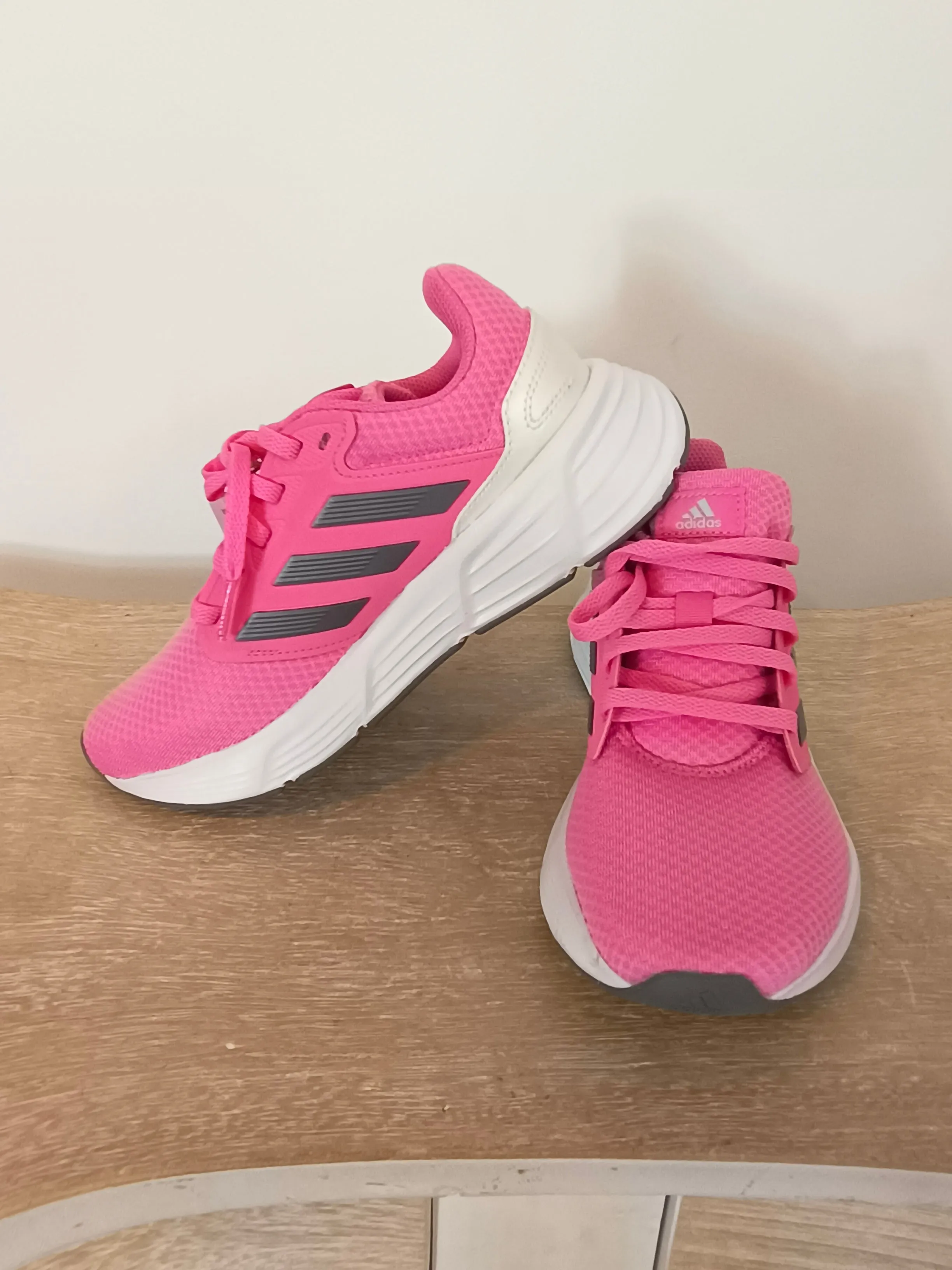 ADIDAS. Zapatillas rosas T.38