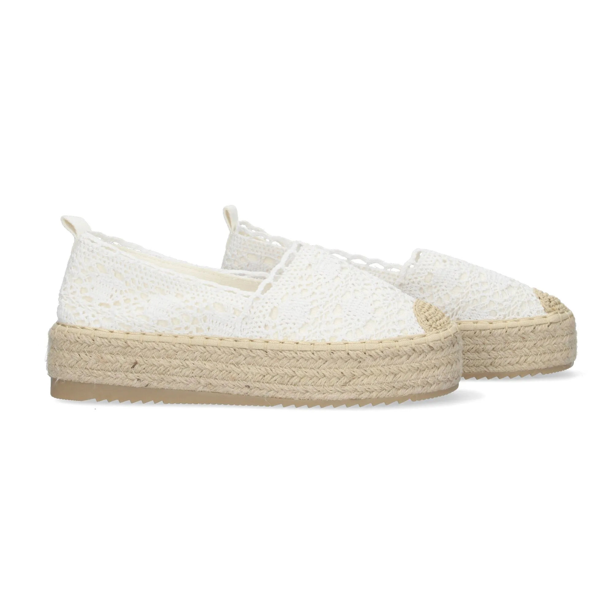 ALPARGATAS CóMODAS DE ENCAJE EN YUTE COLOR BLANCO EC3091