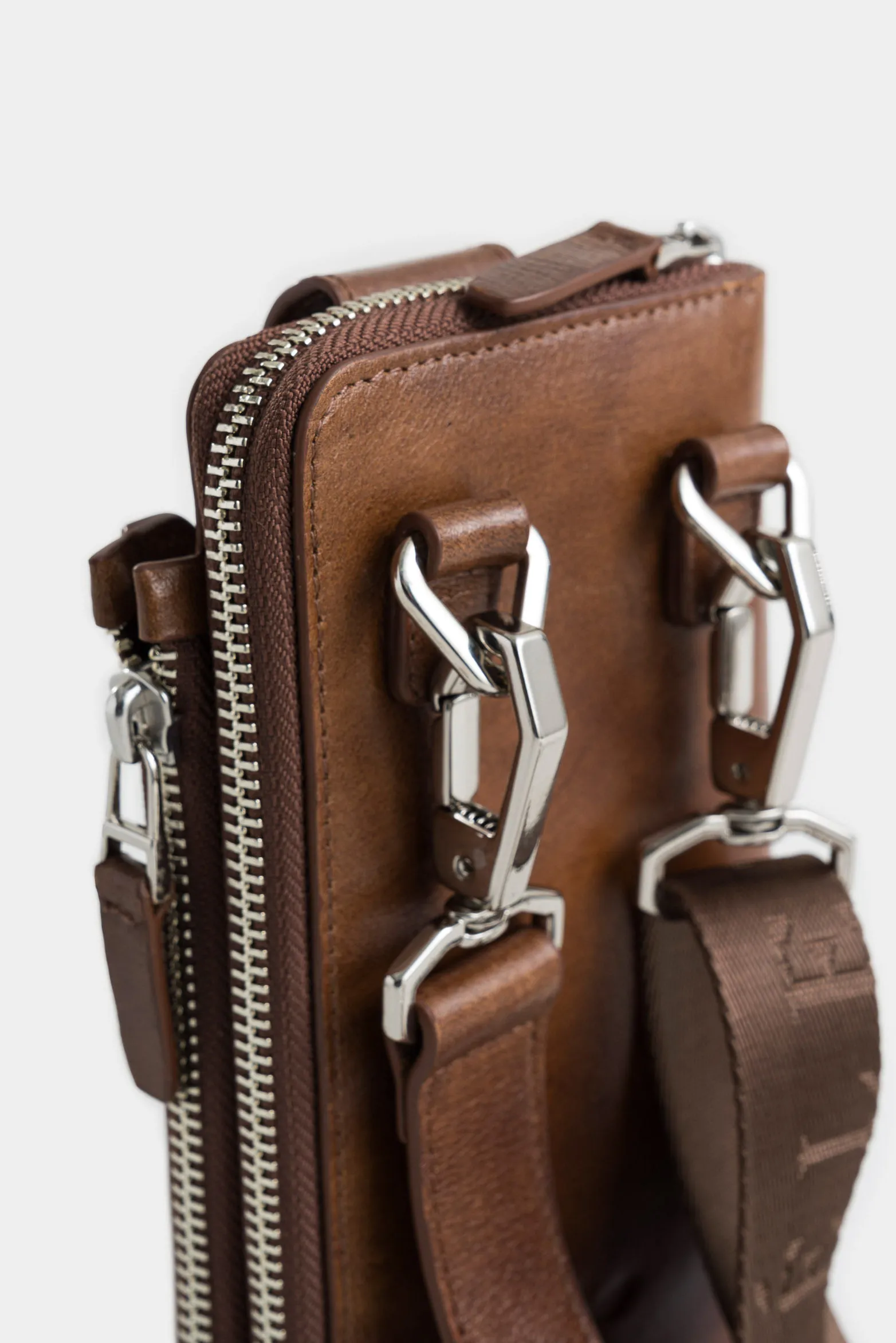 Billetera halo de cuero para hombre porta celular