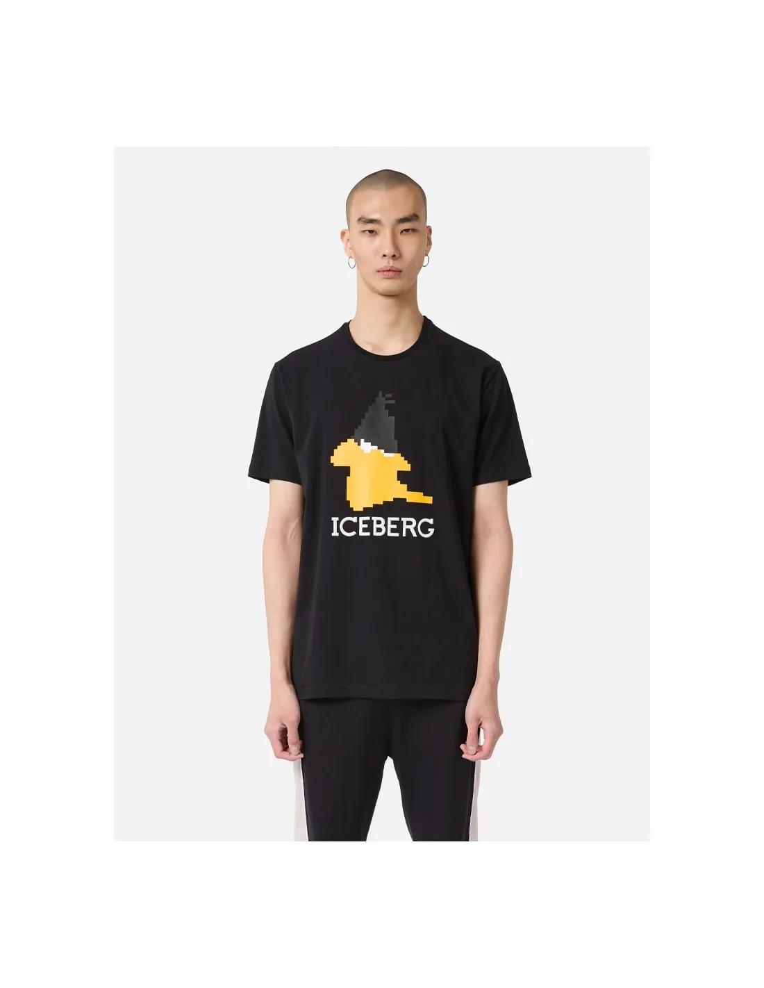 Camiseta negra pato Lucas