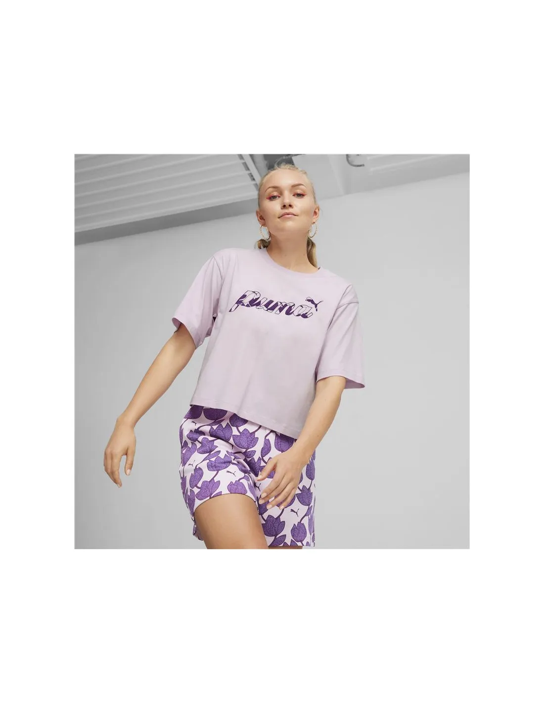 Camiseta Puma Essentials+ Blossom Morado Mujer