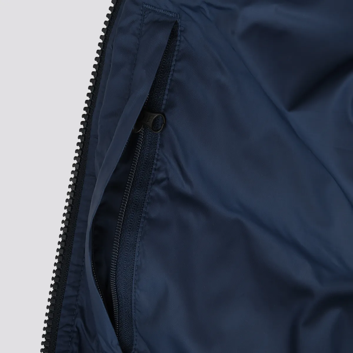 Campera Nike Windrunner Primaloft Hombre