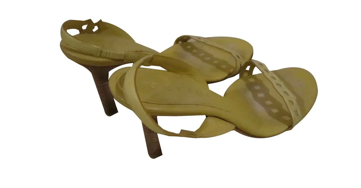 Céline Sandalias Amarillo 
