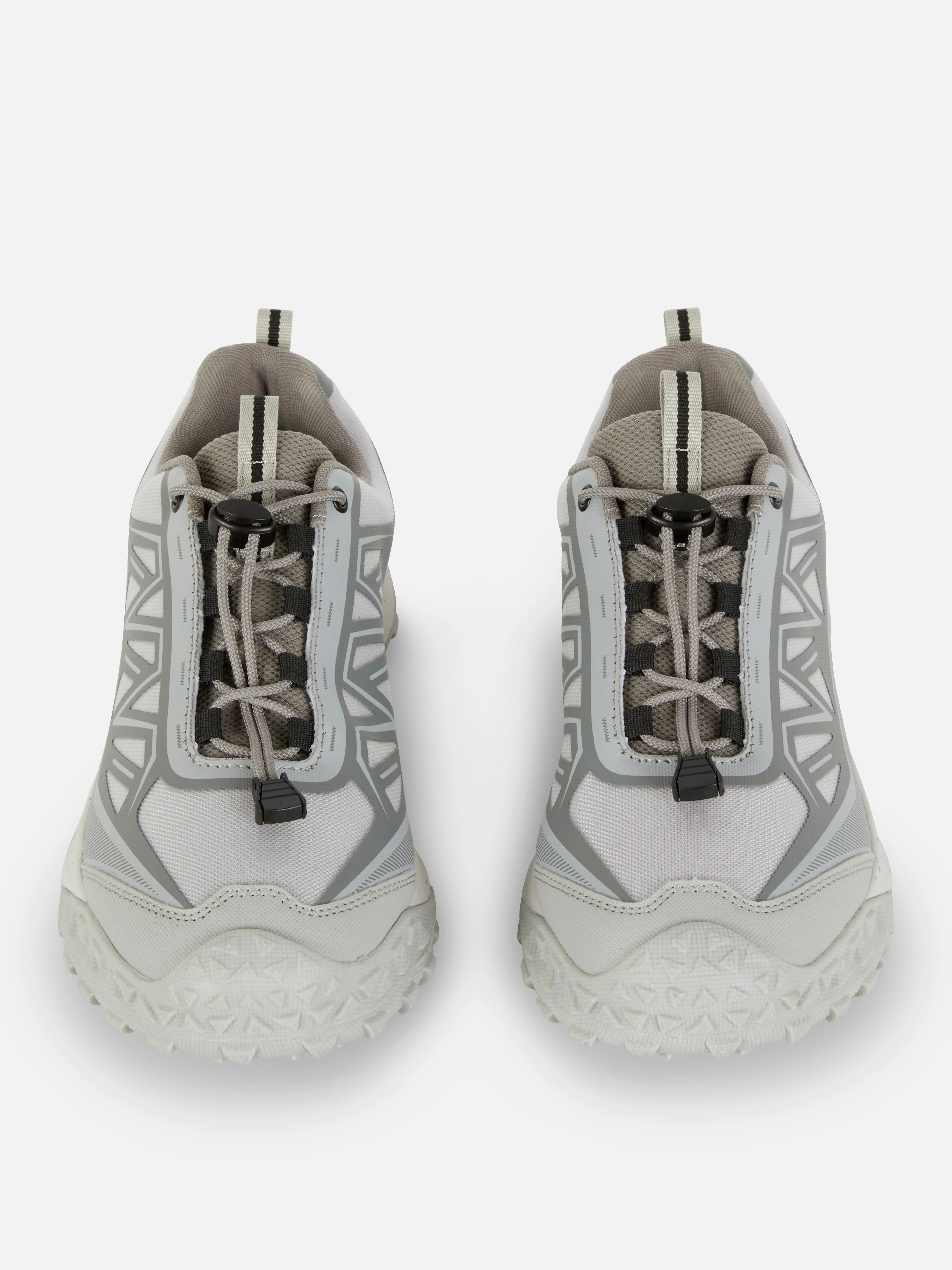 Deportivas de running con paneles