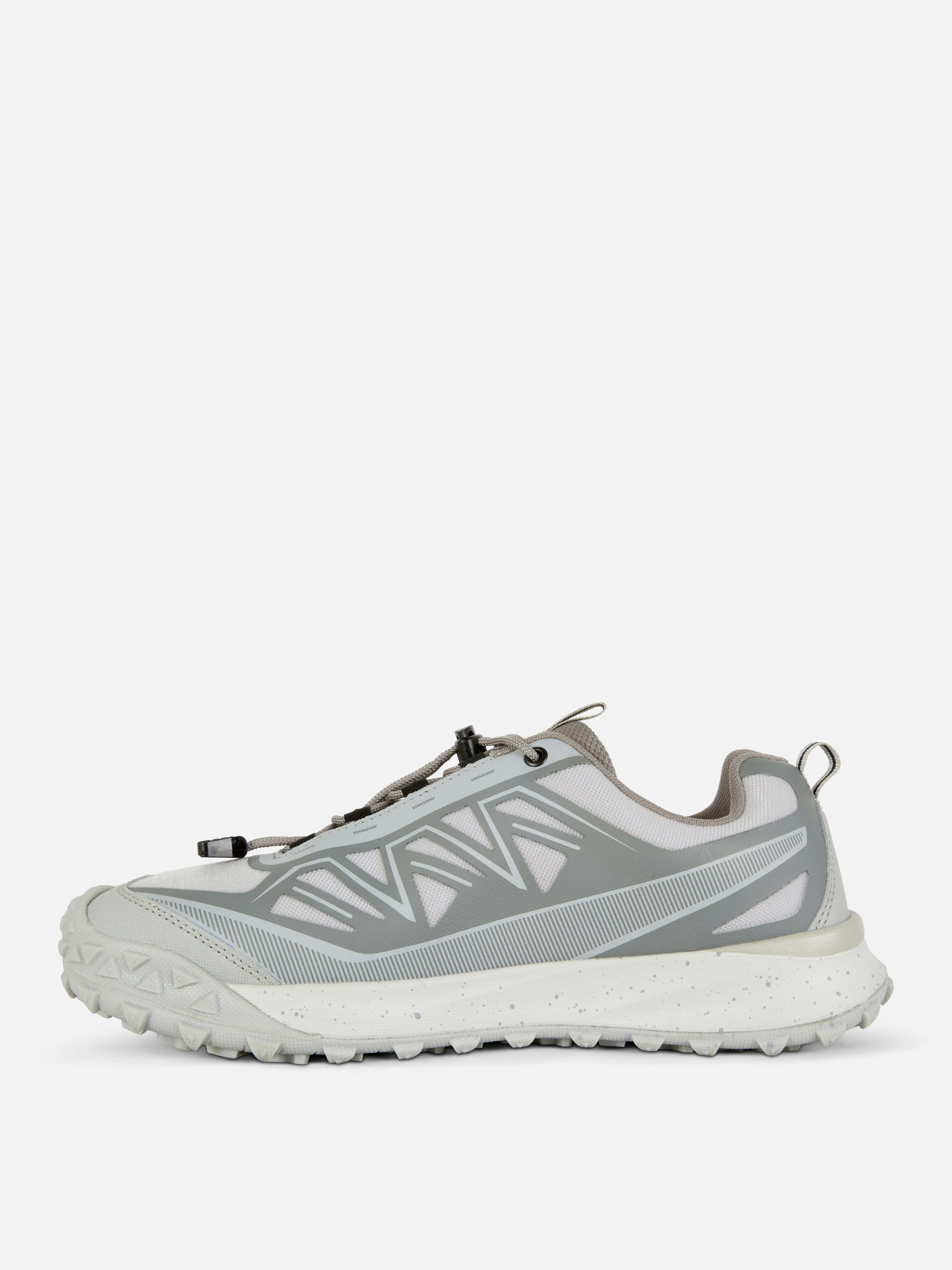 Deportivas de running con paneles