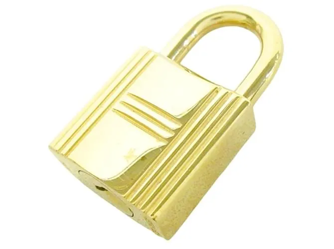 Hermès Cadenas Dorado 