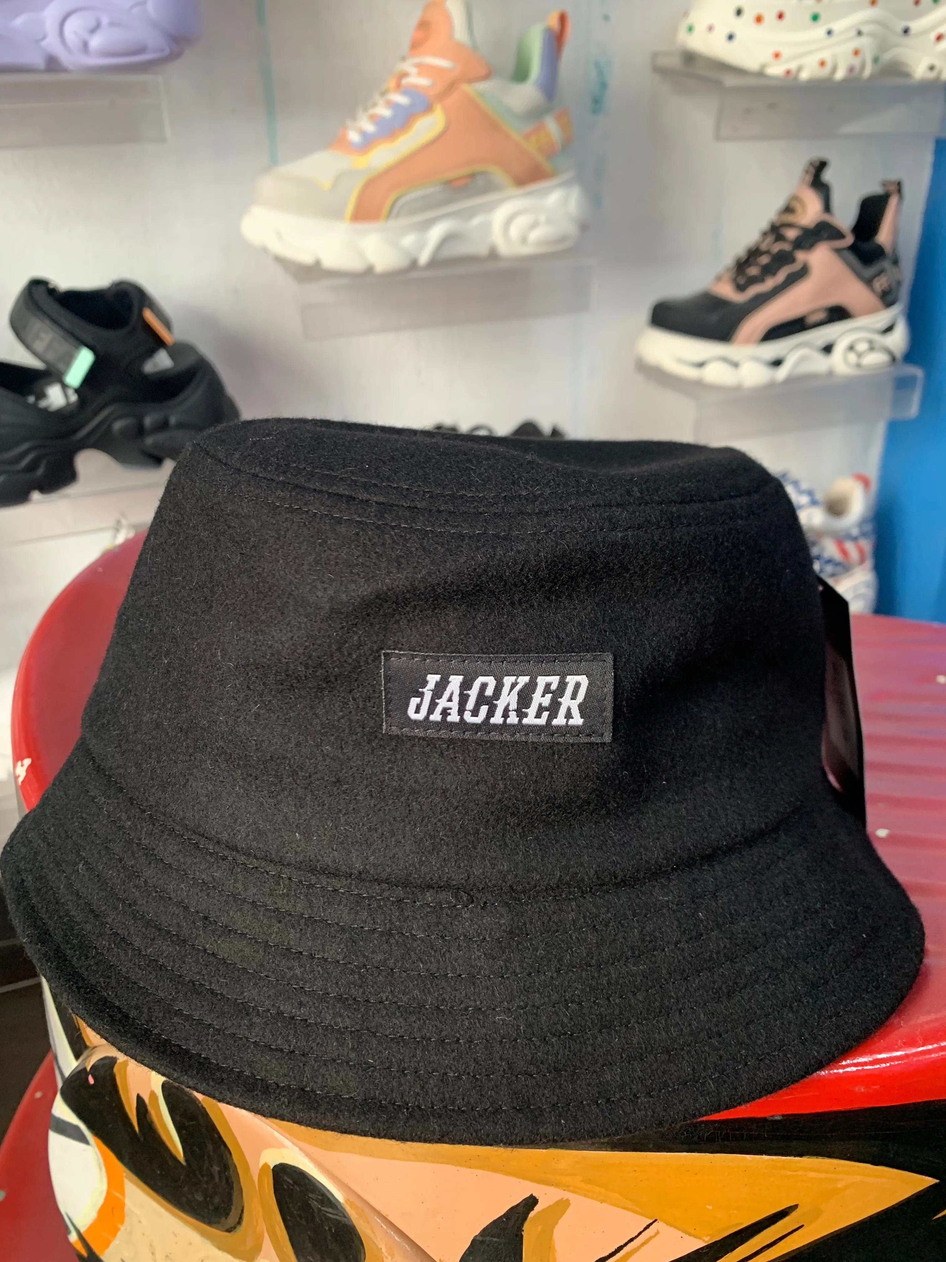 JACKER TEAM BUCKET NEGRO CLS089