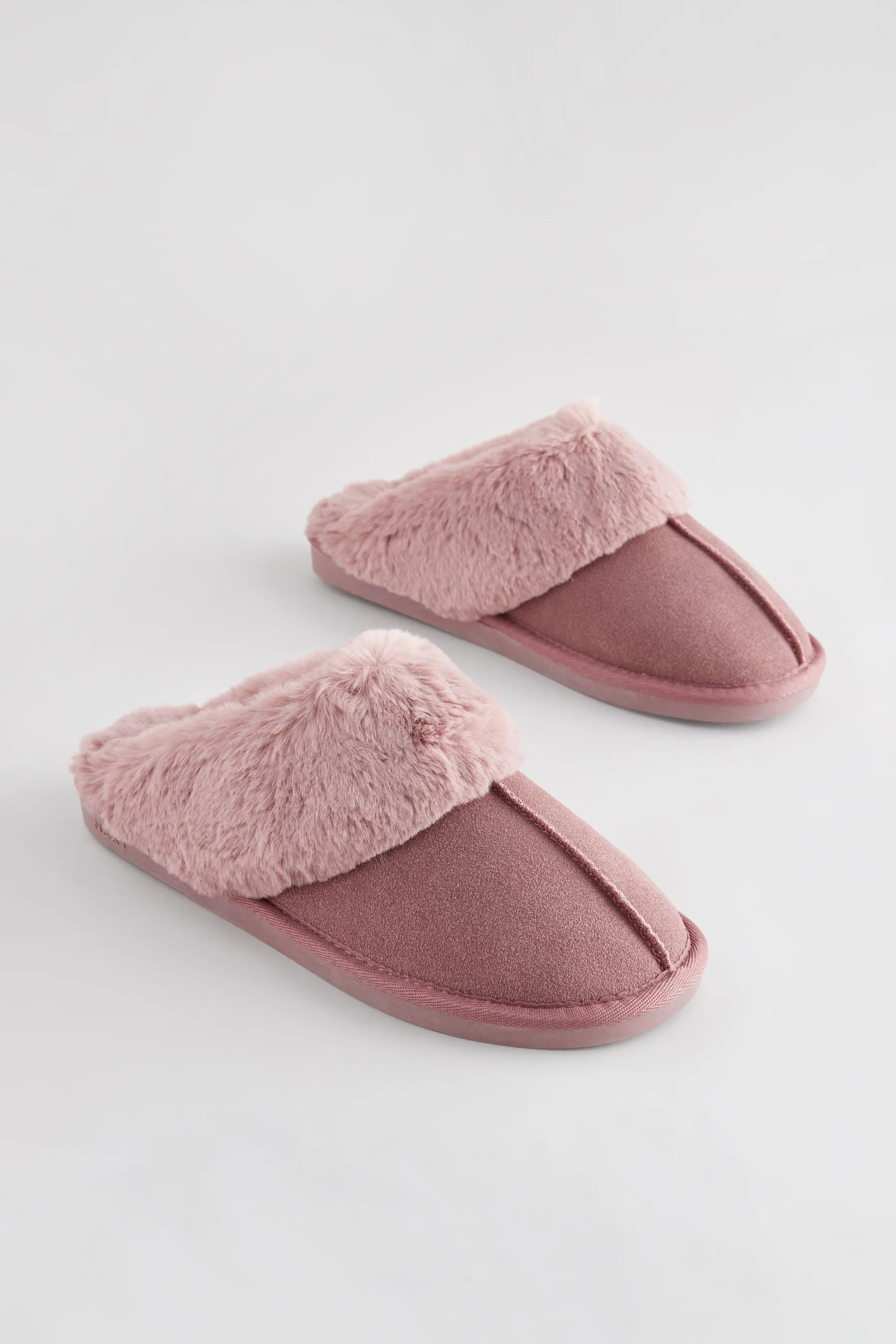 MINKPINK  PANTUFLAS CON FORRO DE PIEL SINTéTICA DE ANTE