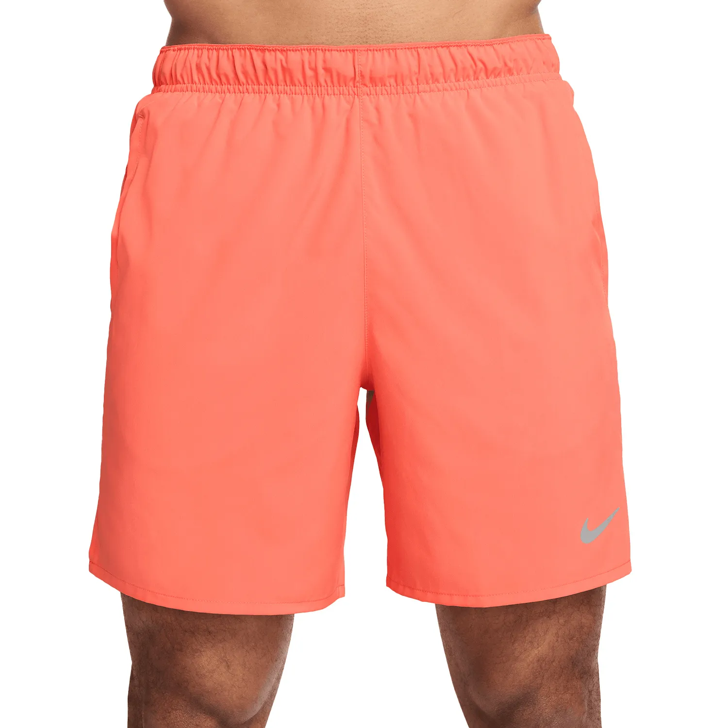 Nike Challenger Logo 7in Shorts