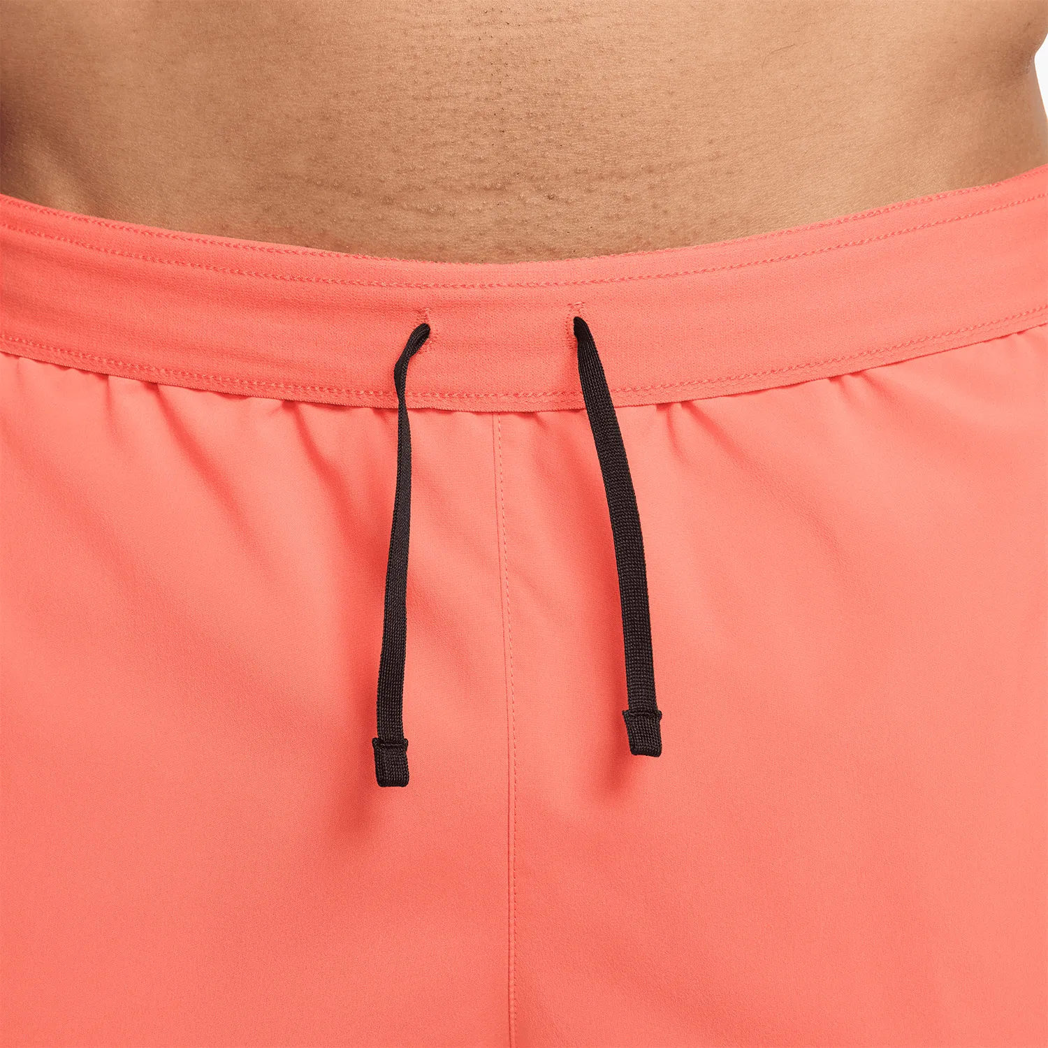 Nike Challenger Logo 7in Shorts