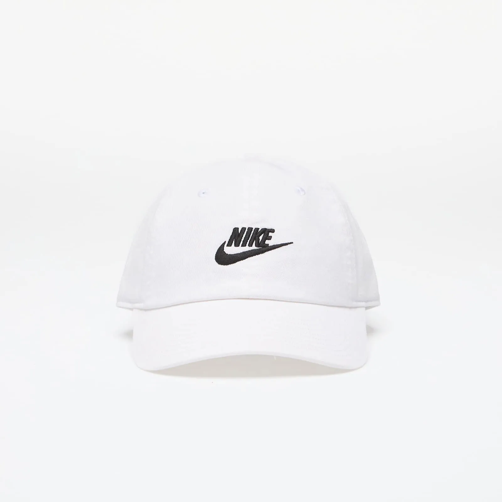 Nike Club Futura