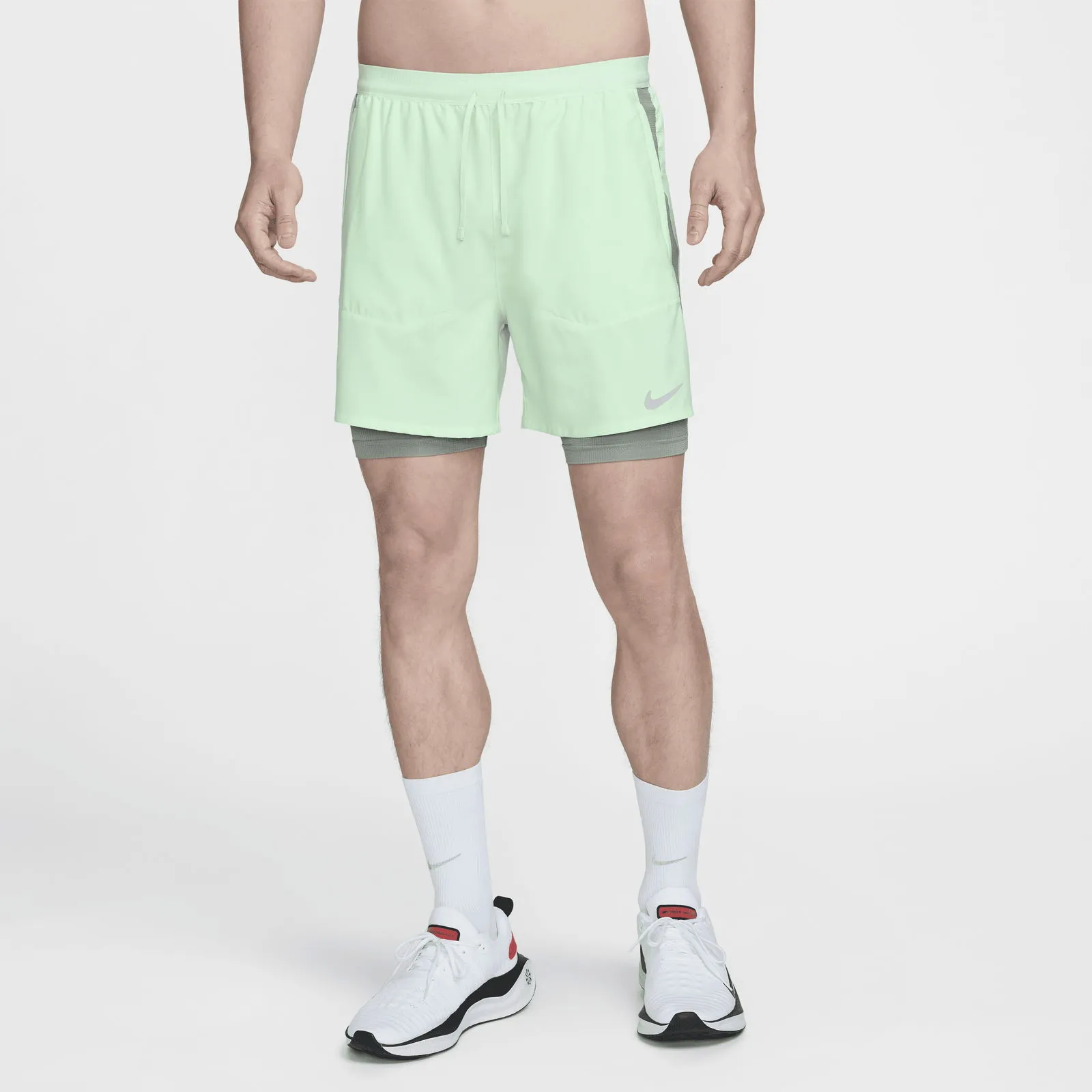 NIKE DRIFIT STRIDE