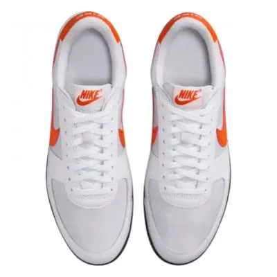 Nike Field 82