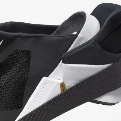 Nike Go FlyEase