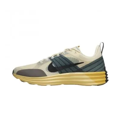 Nike Lunar Roam