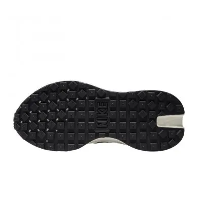 Nike Phoenix Waffle
