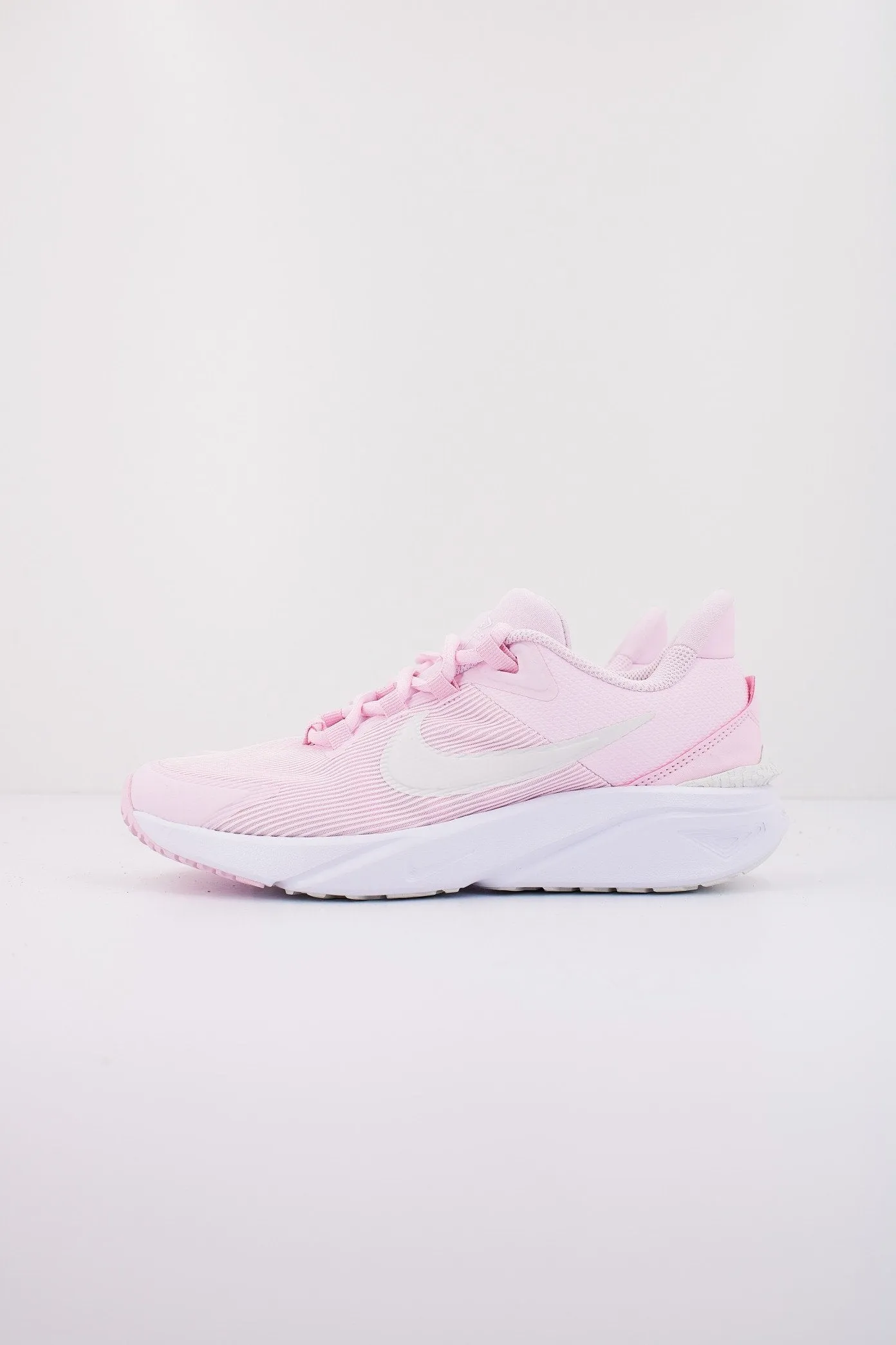 NIKE RUNNER 4 NN