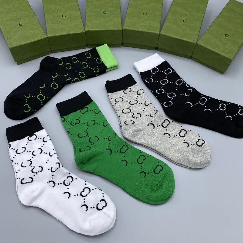 Nuevo estilo 2024 Diseñador Socks Men Mujeres Algodón puro Bordado clásico Color sólido Breatable Blanco Blanco Fútbol Gris Runn