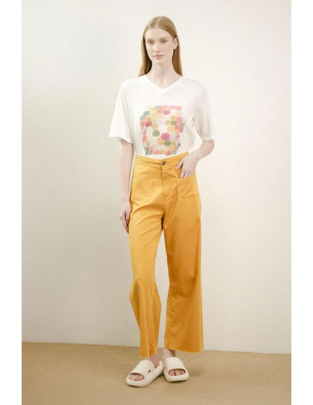 PANTALÓN BOLSILLOS ANCHOS PAN PRODUCTO BÁSICO