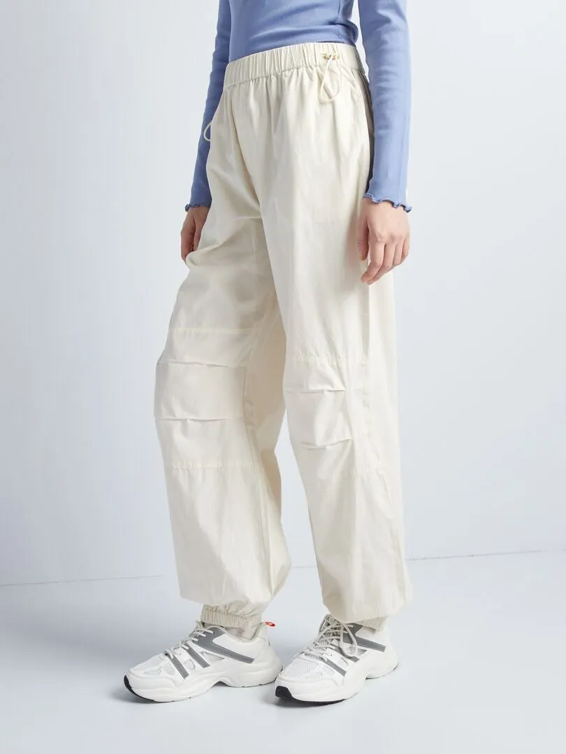PANTALóN LIGERO Y ANCHO  BEIGE