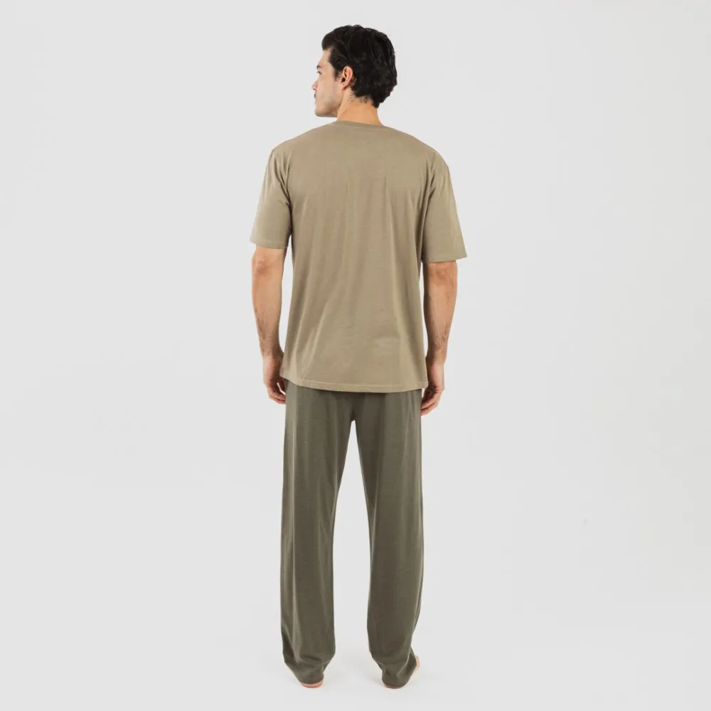 PIJAMA LARGO HOMBRE DE MANGA CORTA CON BOTóN VERDE CACERíA  VERDE OSCURO