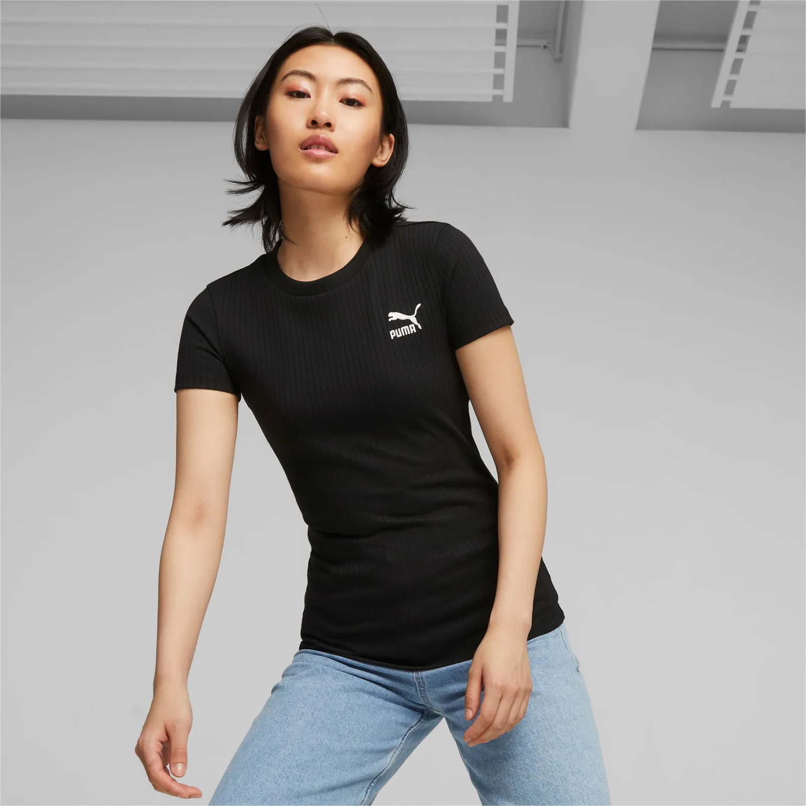 Puma Classics Ribbed Slim Tee