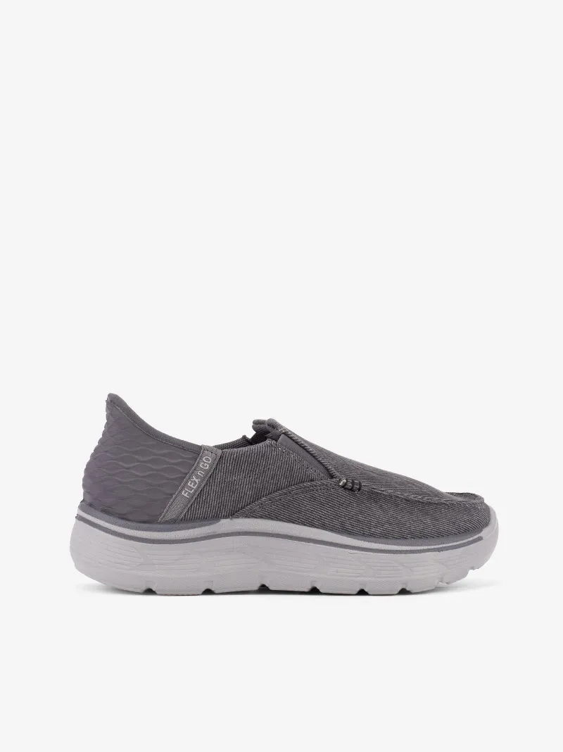 SAPATILHA SLIP ON DE ELÁSTICO EM TECIDO LONA COM SOLA ESTILO CHUNKY RUNNING COMFORT