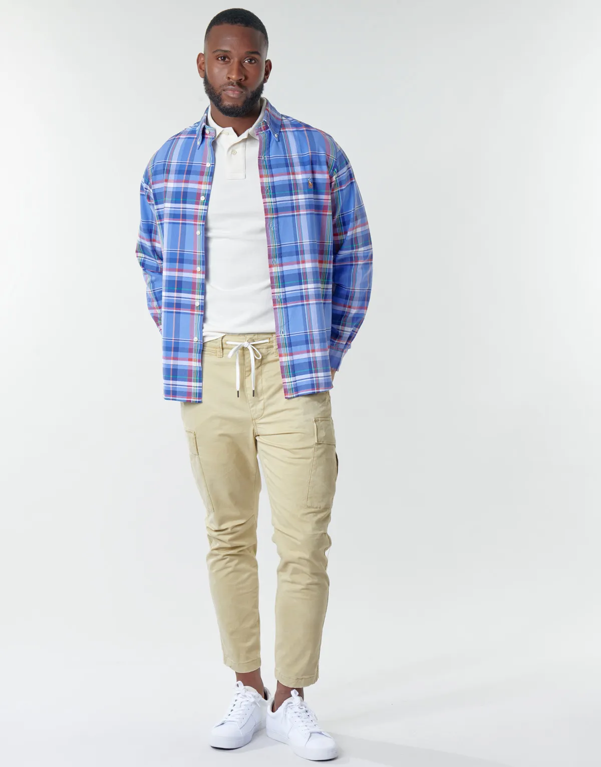 SHORT PREPSTER AJUSTABLE ELASTIQUE AVEC CORDON INTERIEUR LOGO PO