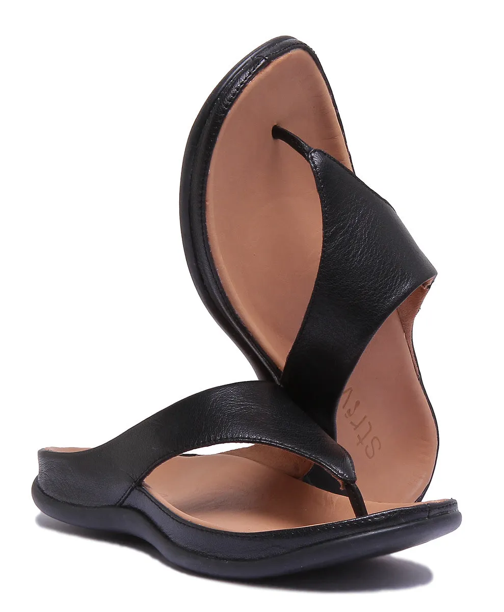 Strive Maui Sandalia de piel con estampado de cebra para mujer en bronceado