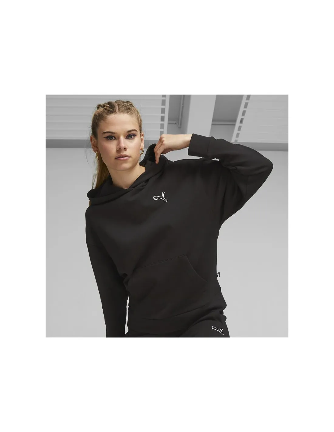 Sudadera Puma Better Essentials Hoodie Negro Mujer