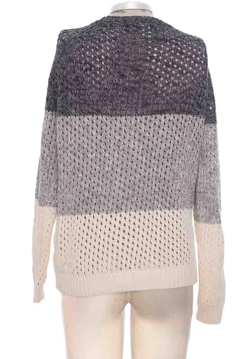SWEATER COLOR GRIS  FOREVER 21