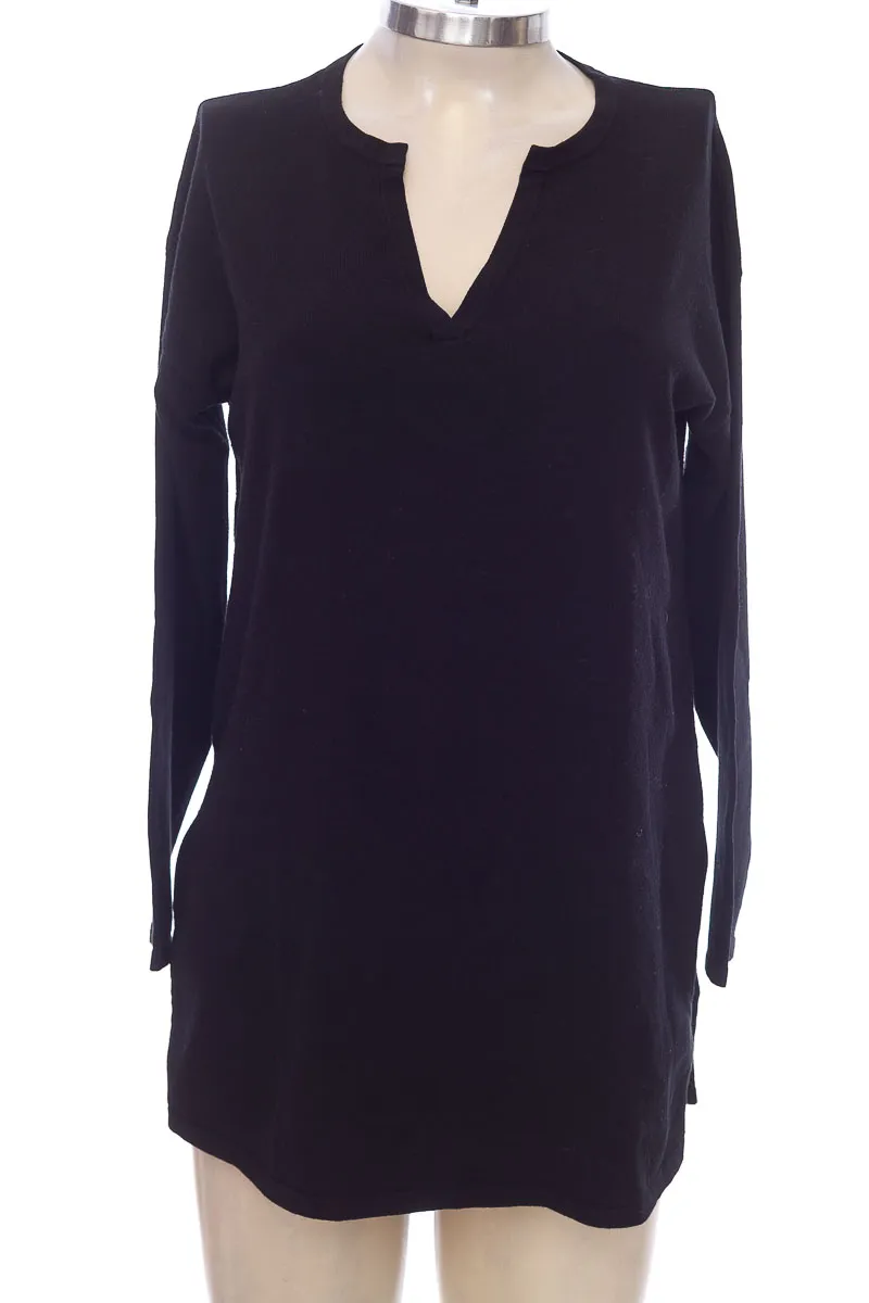 SWEATER COLOR NEGRO  ANN TAYLOR