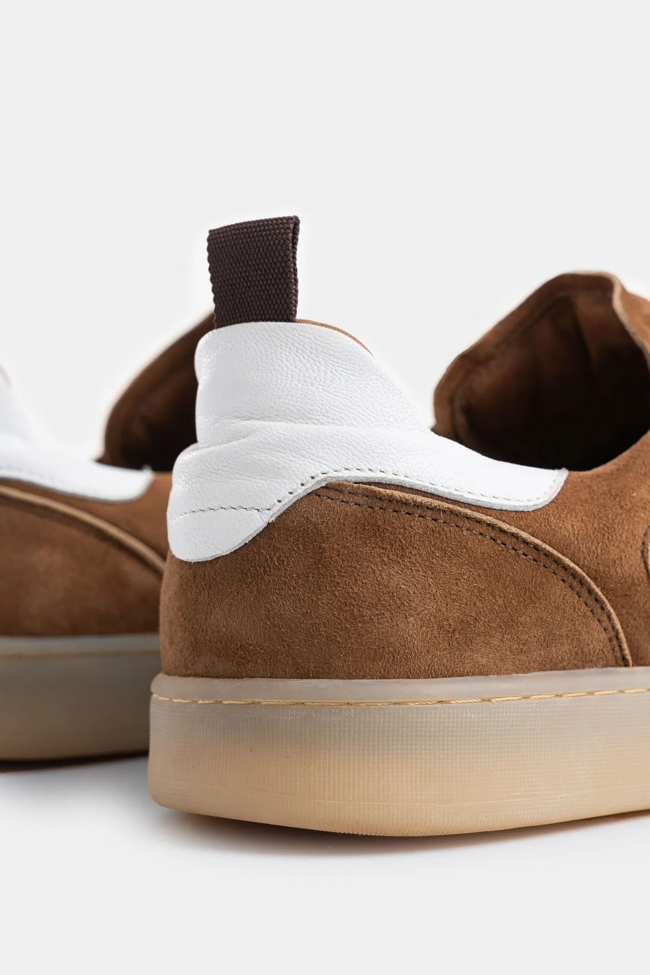 Tenis Flame de cuero gamuzado para hombre casual