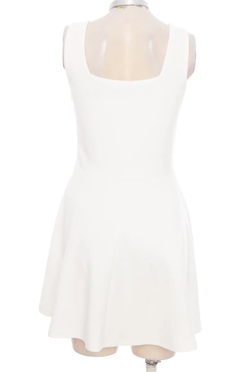 VESTIDO / ENTERIZO COLOR BLANCO  DYSMOR