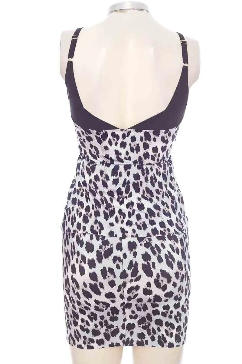 VESTIDO / ENTERIZO COLOR GRIS  VICTORIA SECRET