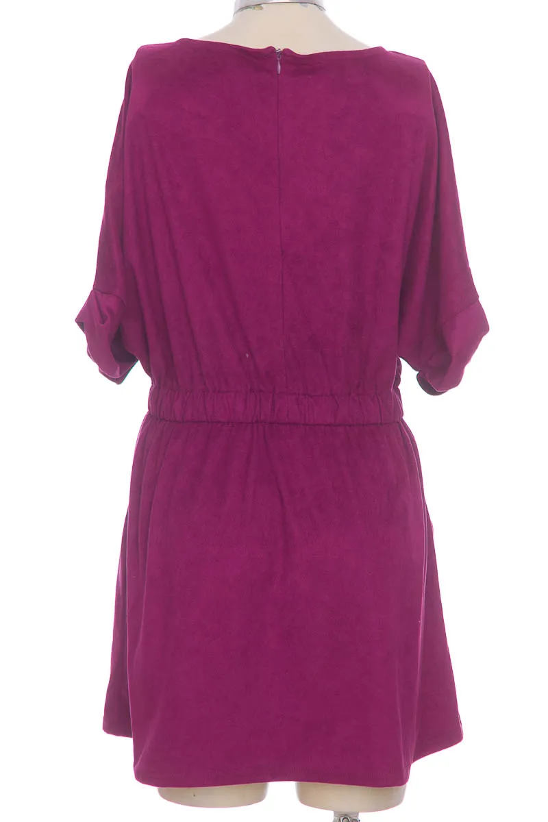VESTIDO / ENTERIZO COLOR MORADO  CLOSEANDO