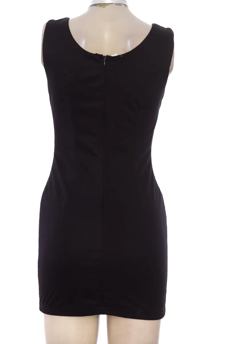 VESTIDO / ENTERIZO COLOR NEGRO  CLOSEANDO