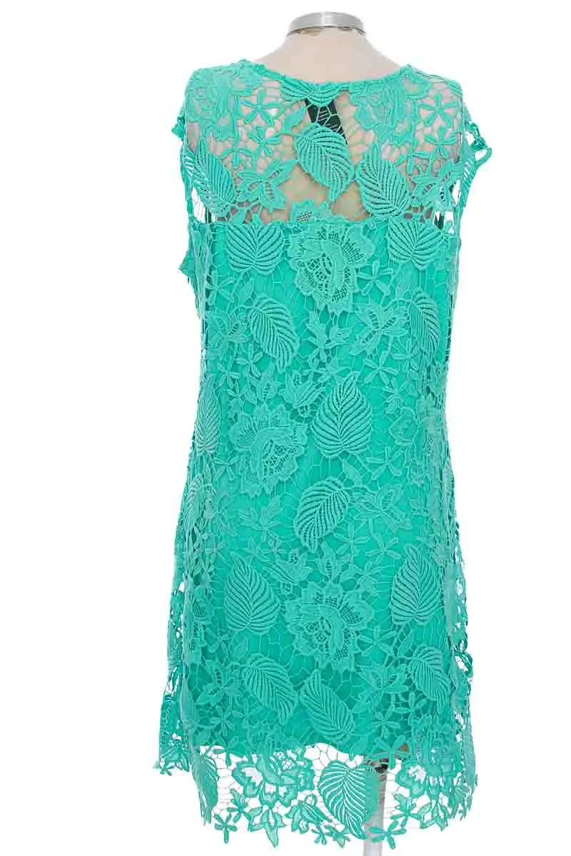 VESTIDO / ENTERIZO COLOR VERDE  CLOSEANDO