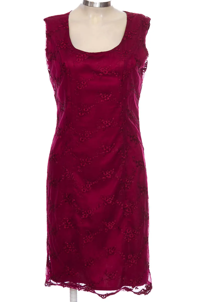 VESTIDO / ENTERIZO COLOR VINOTINTO  CLOSEANDO