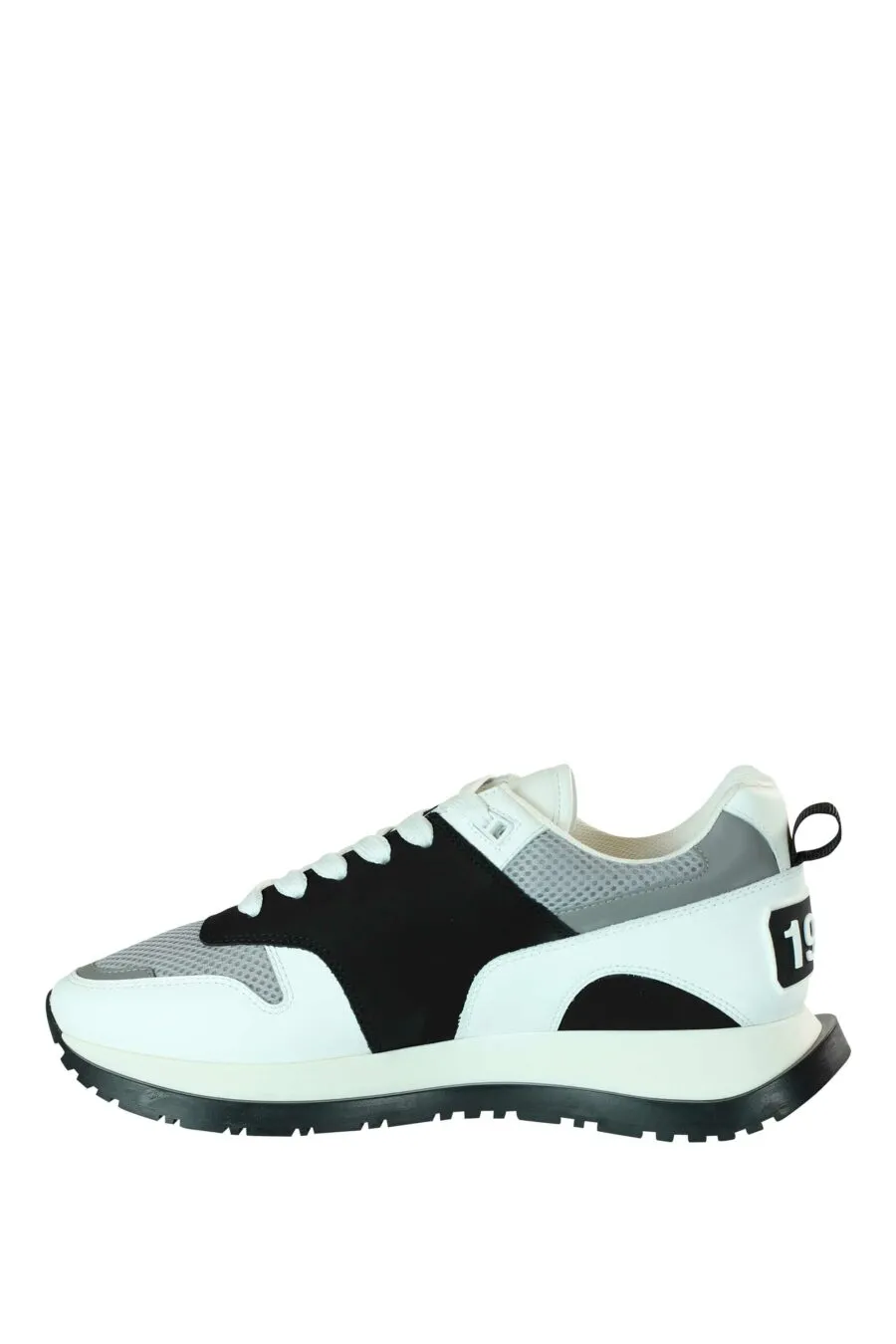 Zapatillas negras mix 